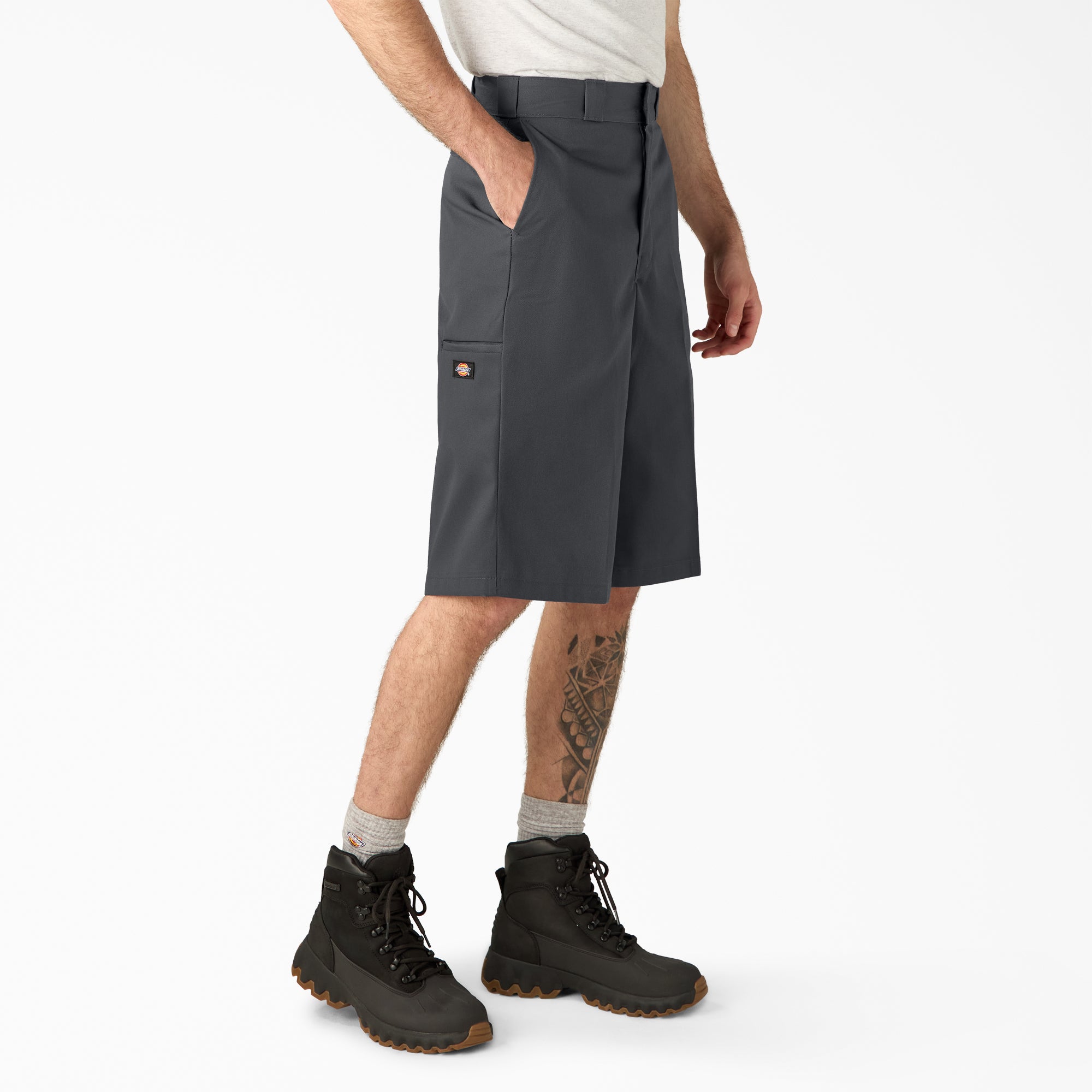 Loose Fit Multi-Use Pocket Work Shorts. 15 - Image 4