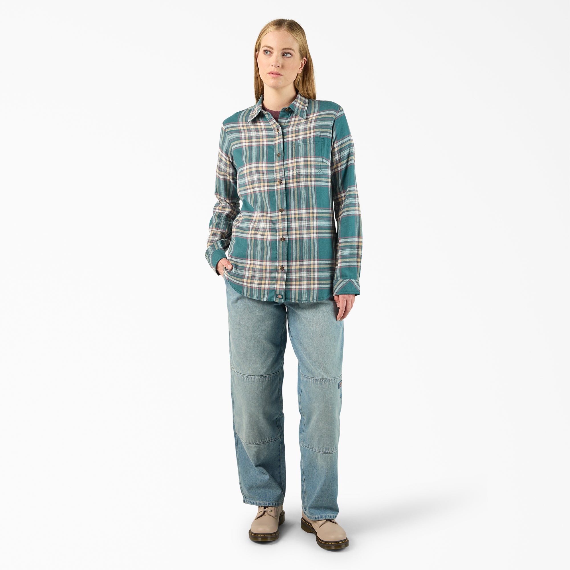Women's Plaid Flannel Long Sleeve Shirt - Image 4